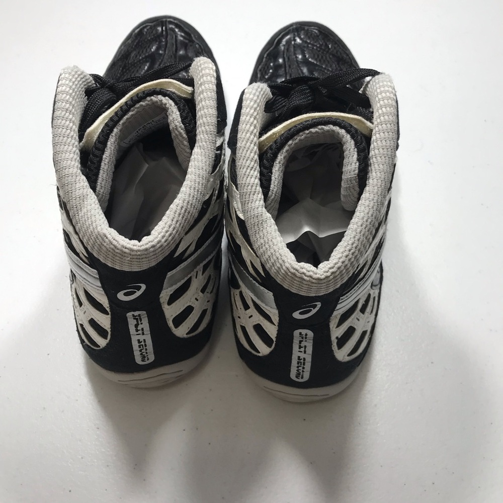 Asics Black and White Men's Athletic Wrestling Sneakers Size 10.5 SB- - Picture 5 of 10